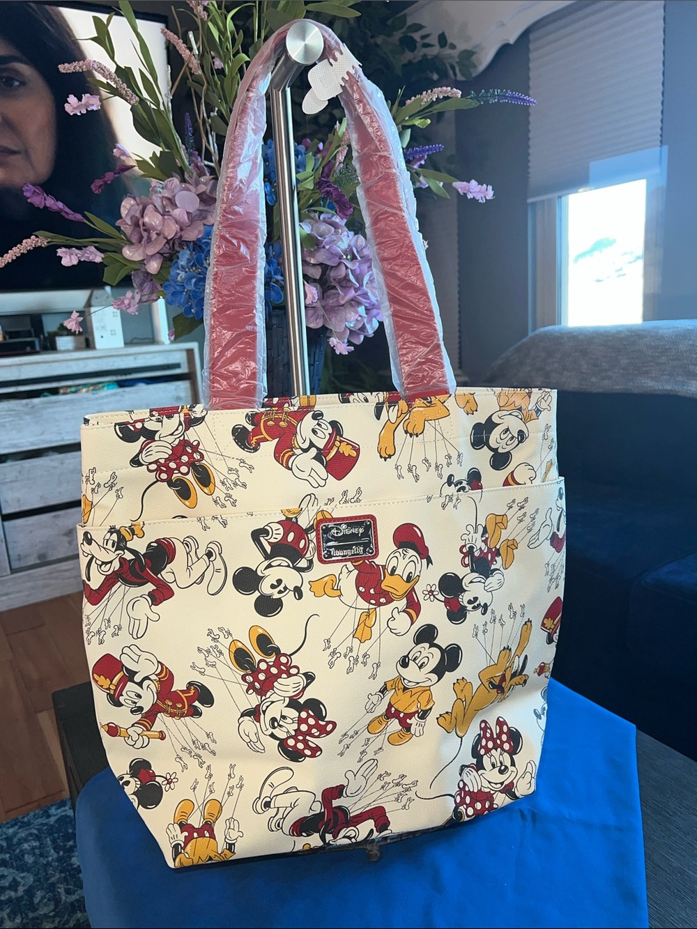 🎈RARE Loungefly × Disney Macy’s Thanksgiving Day Parade Tote🎈